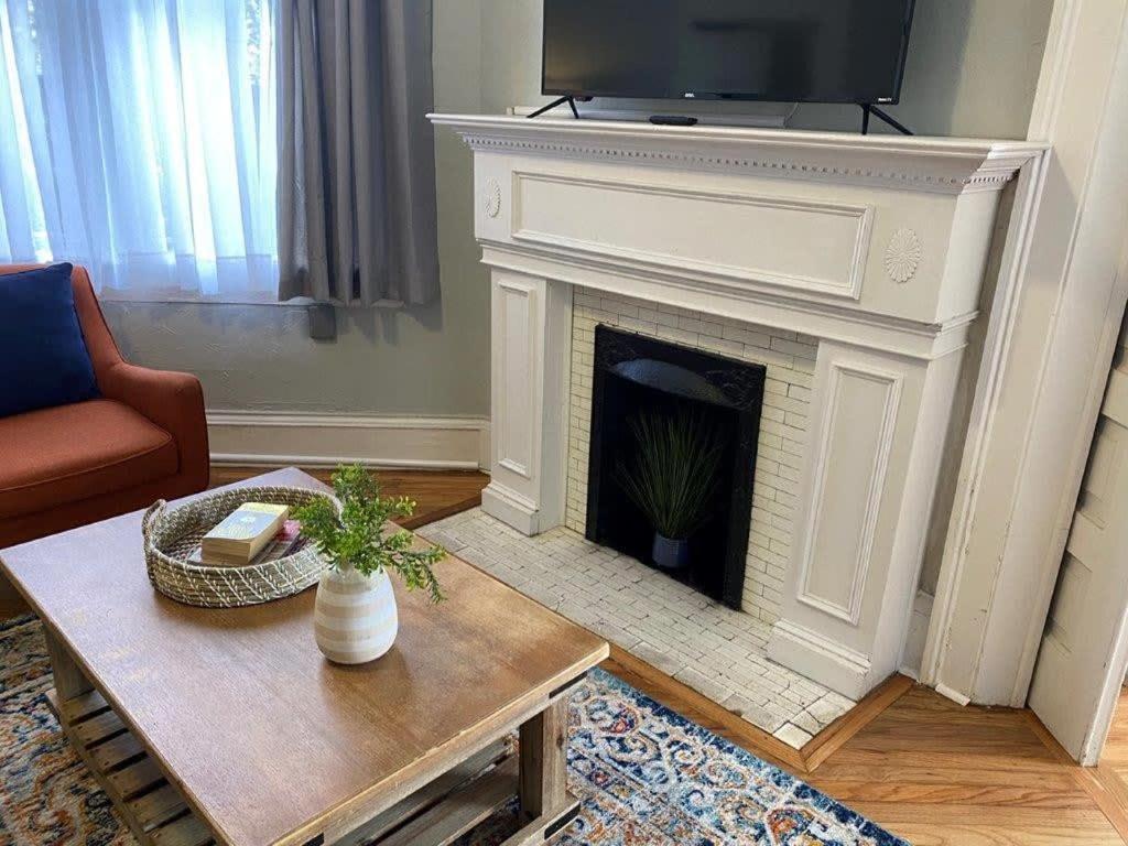 Dauphin District Darling #1-Downtown, Restaurants Apartment Mobile Exterior foto