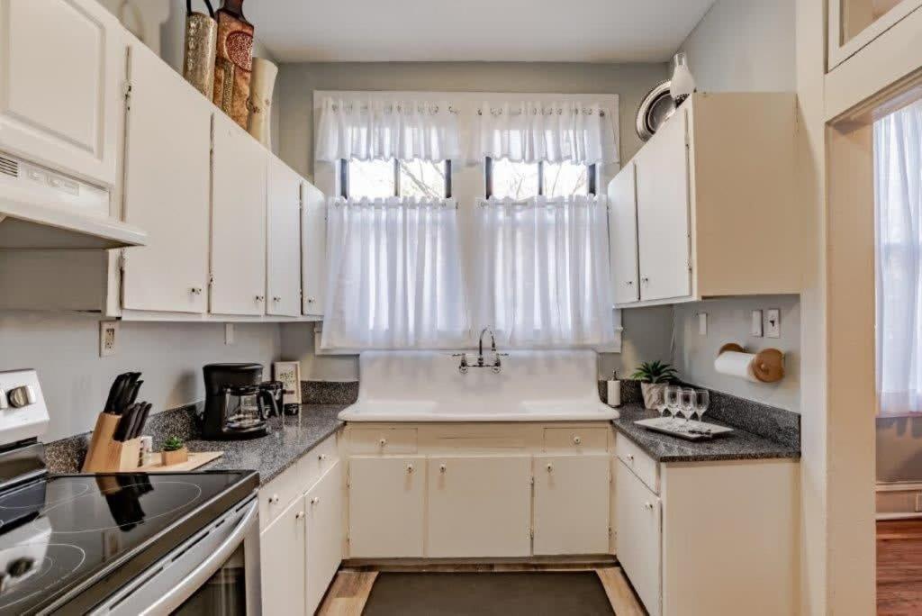 Dauphin District Darling #1-Downtown, Restaurants Apartment Mobile Exterior foto